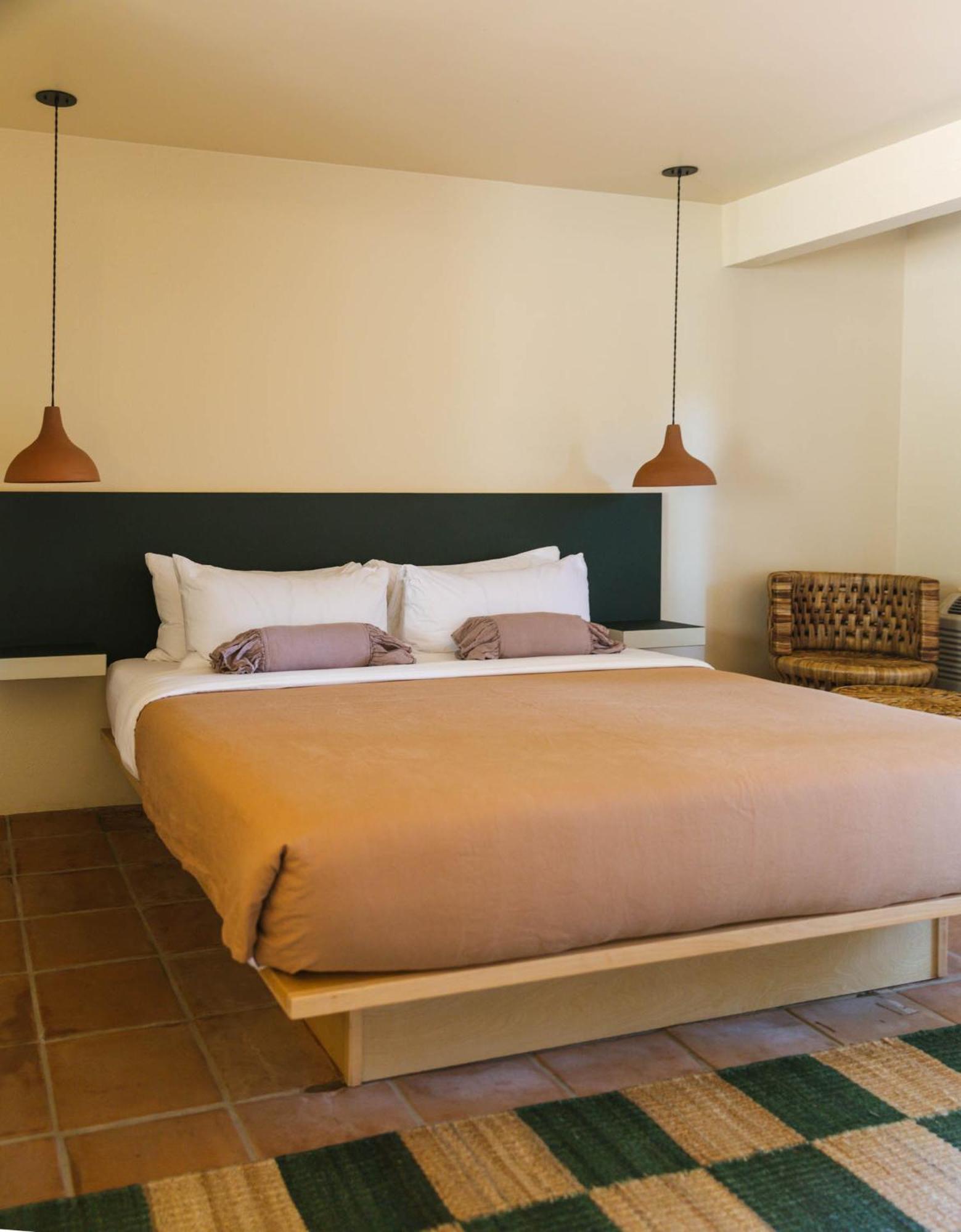 Hummingbird 3* Ojai
