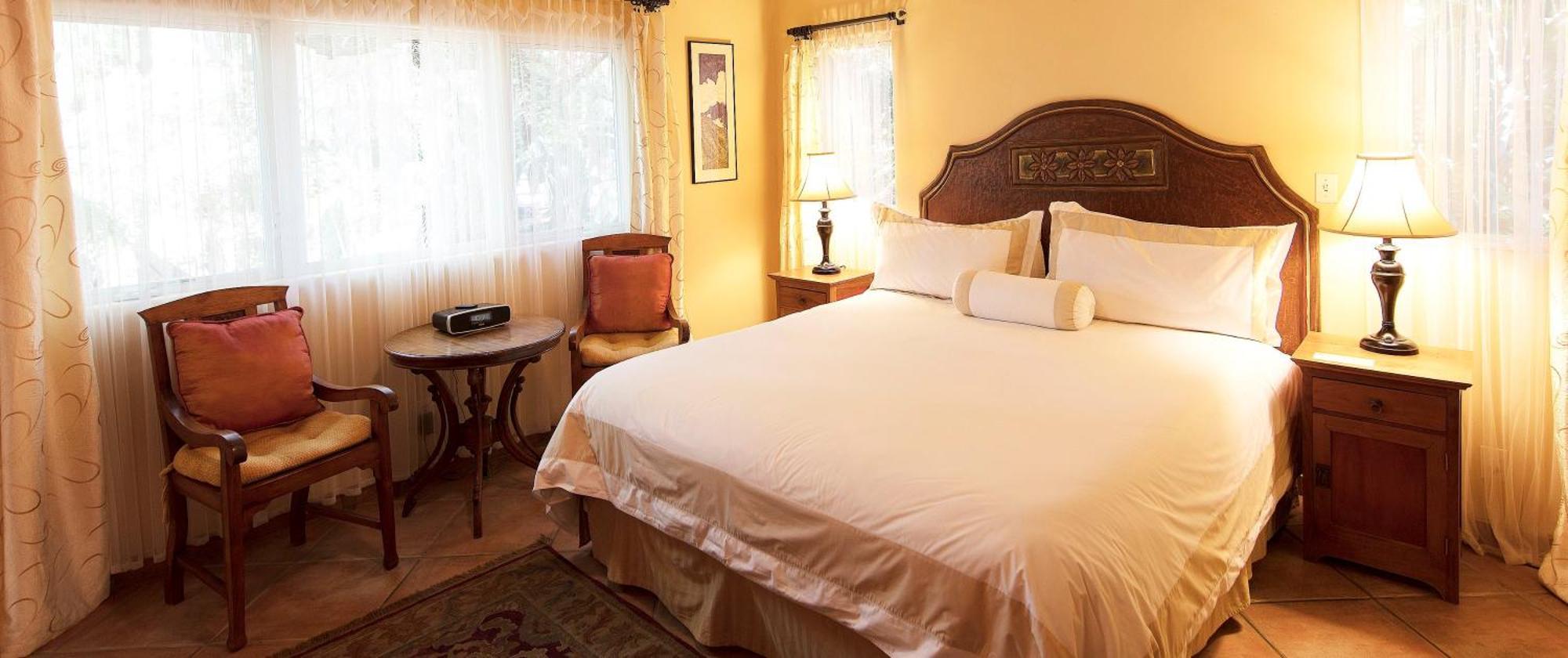The Emerald Iguana Inn Ojai